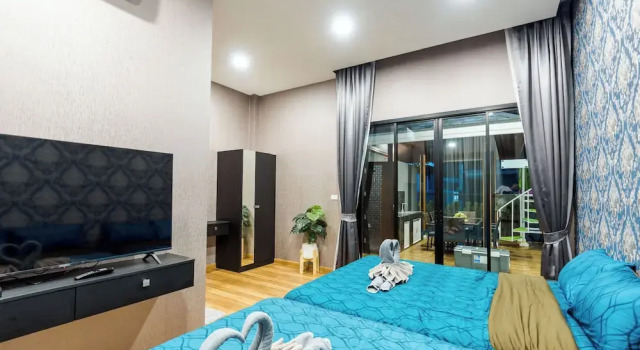 OC Breeze Casa Private Pool Villa with 3 bedrooms, Near Cha-Am Beach, Rezervasyon Villa Khao Yoi Petchaburi