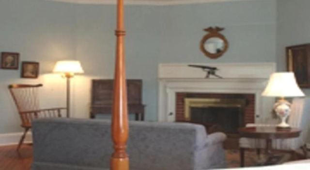 The Manor Inn, Prenota Hotel Castine Maine