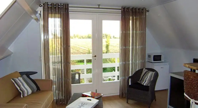 In de Wolken, Book Hotel Werkendam 