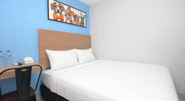 Mono Coliving Pakis, Surabaya, Book Hotel Hoteller i Dukuhkupang med parkering, Parkering