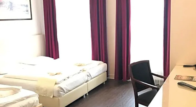 Номер Standard Hotel Prens Berlin