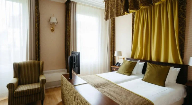 Семейный номер Standard Grand Hotel Karel V