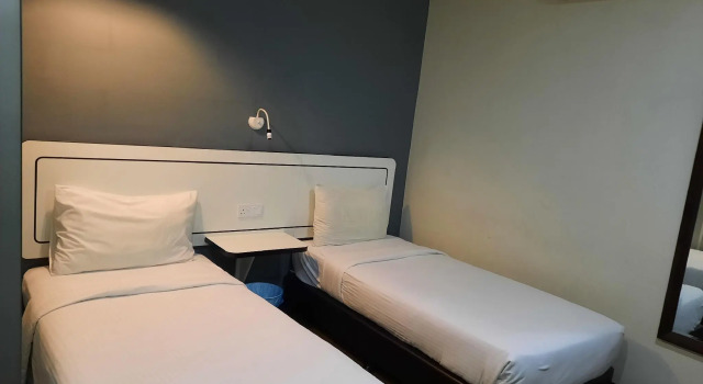 Двухместный номер Deluxe Hotel Zamburger Shah Alam