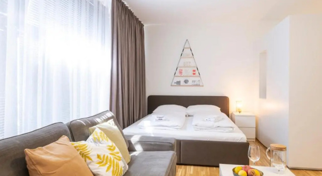 Modern City Hideaway Graz by ichbucheAT, Prenota Appartamento  