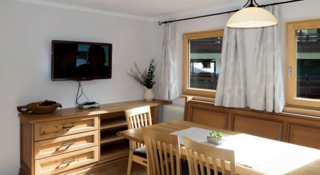 Sonnheim (WIL560), Prenota Hotel Hotel a Tirolo con parcheggio, Parcheggio