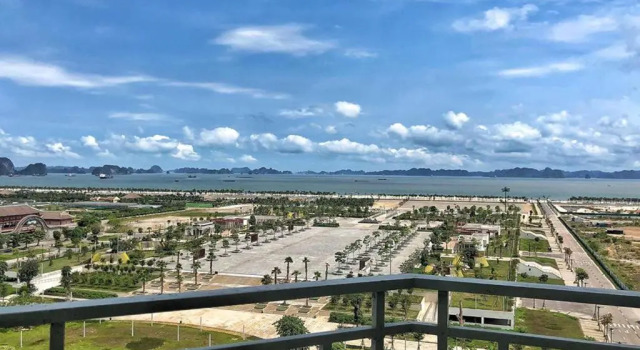 Двухместный номер Superior Novotel Ha Long Bay Hotel