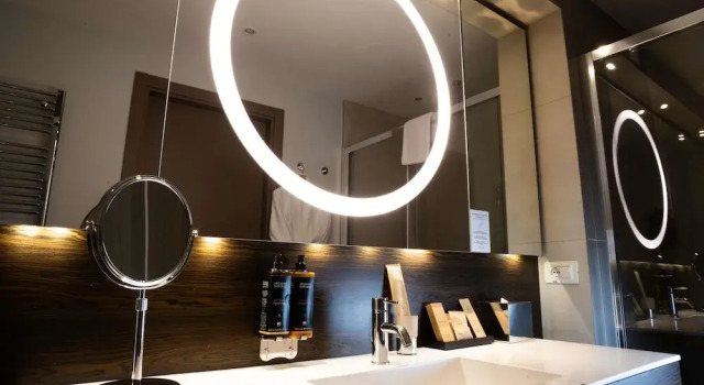 Двухместный люкс Privilege Mercure Almaty City Center