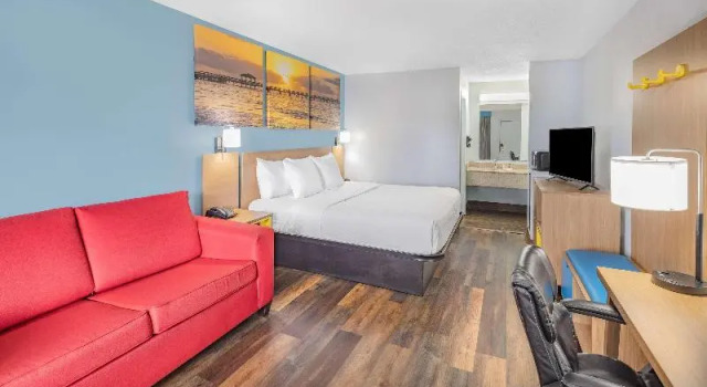 Номер Classic Days Inn by Wyndham Pensacola I-10