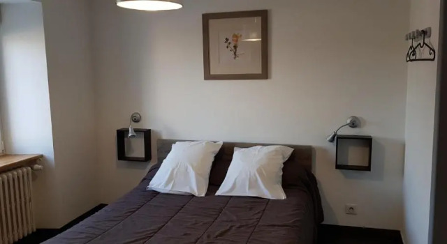 Трёхместный номер Standard с видом на горы Auberge Saint Jacques