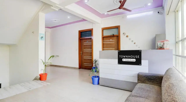 Townhouse Sector 4 Gurgaon, Забронировать Отель Бизнес-отели Гургаон, 4* 5*