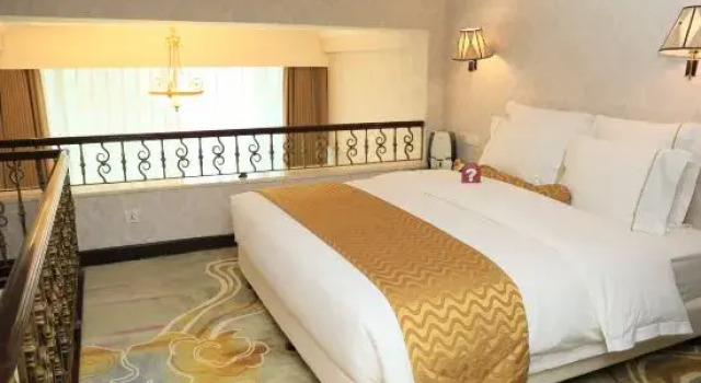 Люкс Grand Soluxe Hotel Gansu
