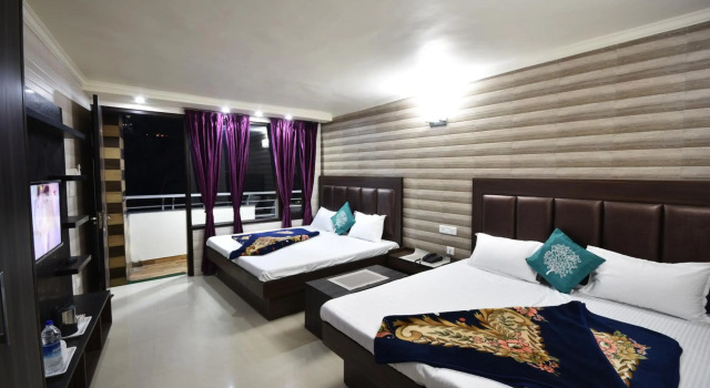 Hotel Cloud7, Rezervovat Hotel Nainital Uttarakhand