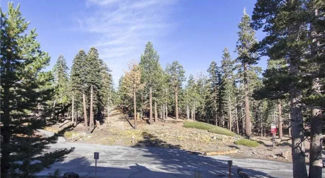 St Anton Condos #30 2 Bedrooms 2 Bathrooms Home
