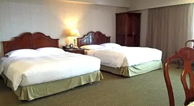 Семейный номер Standard Royal Seasons Hotel Taichung Zhongkang