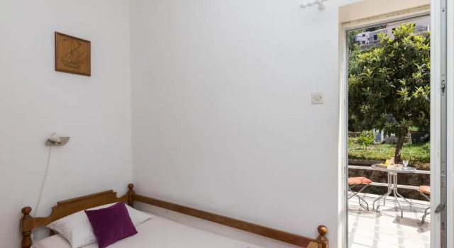 Guest House Bradas