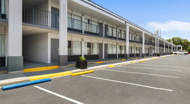Rodeway Inn, 预订 酒店 橘园 佛罗里达州