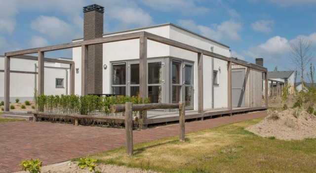 Detached Single Story Holiday Home Near the Sea, Забронировать Дом для отпуска Ауддорп 