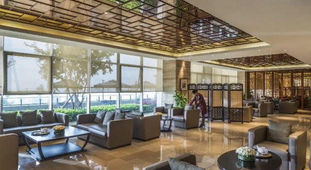 Номер Standard InterContinental Heilong Lake by IHG