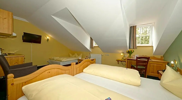Hotel zum Maximilian, Reserva ahora Hotel Bad Feilnbach Chiemgau