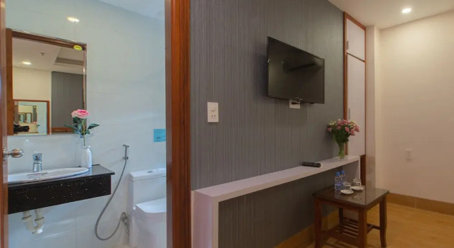 Двухместный номер Standard c 1 комнатой Canary Nha Trang Hotel