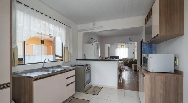 3BR Home w/ BBQ 100m From Beach Rpr056, Забронировать Апартаменты/квартира Пенья Санта-Катарина