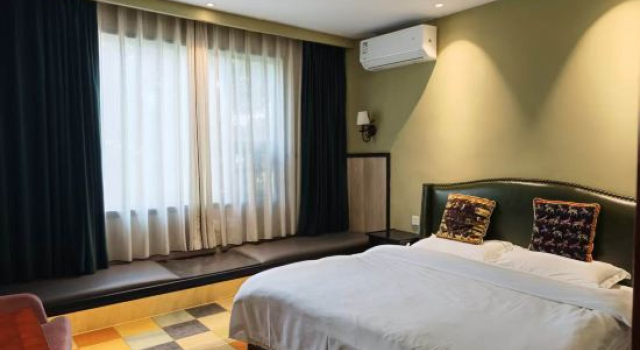 Люкс Mahoo's Holiday Inn
