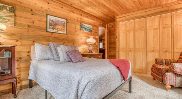 Sweet Log Cabin, Забронировать Отель Отели Санривер с парковкой, Парковка