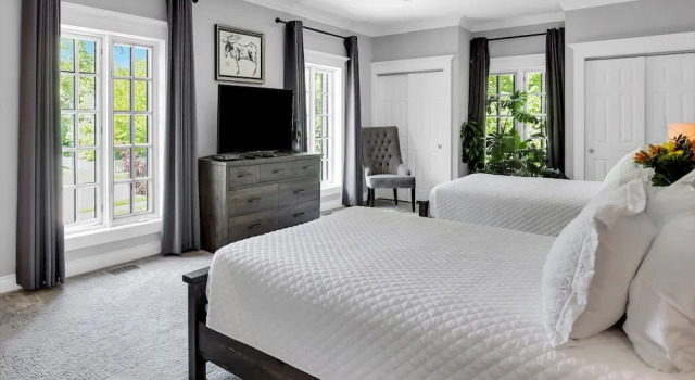 Somerset - A Private Retreat, Buchen Sie Bed & Breakfast Weinregion Niagara Ontario