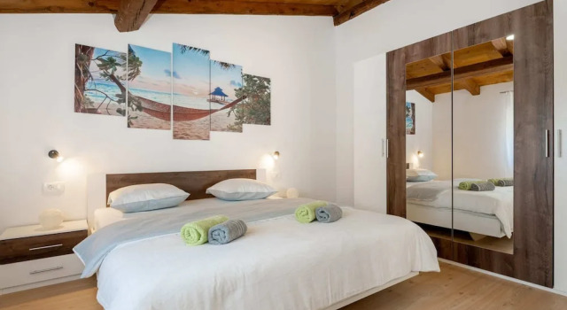 Holiday Home in Labin With Private Pool, Rezerwuj Hotel Labin Istria