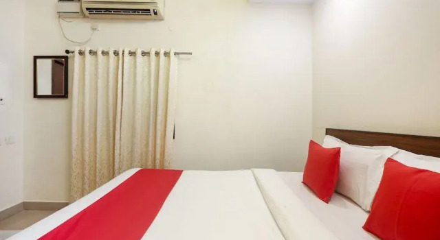OYO 48277 Royal Kings Guest House, Забронировать Гостевой дом Отели штата Тамилнада с завтраком, Завтраки