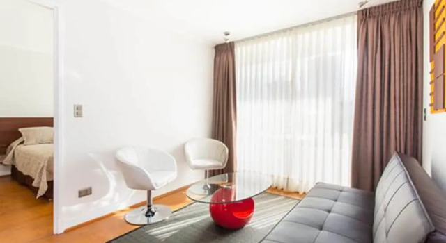 City Inn Apart Home, Забронировать Апартаменты/квартира Отели Сантьяго с парковкой, рядом с Станция метро Manuel Montt, Парковка