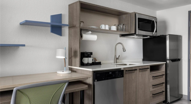 Четырёхместный люкс Home2 Suites By Hilton Salisbury Fruitland