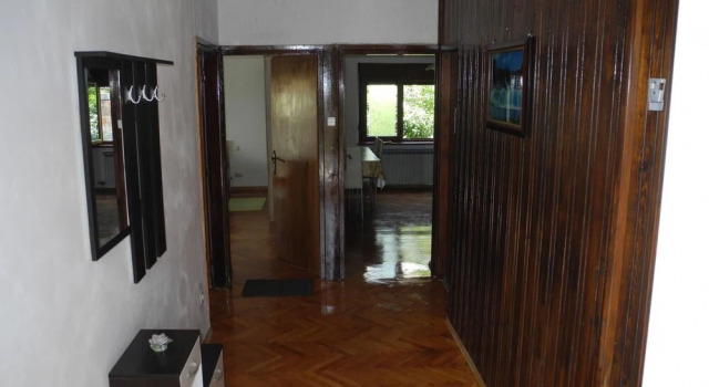 Apartment Jasminka 4 1 pax Dole