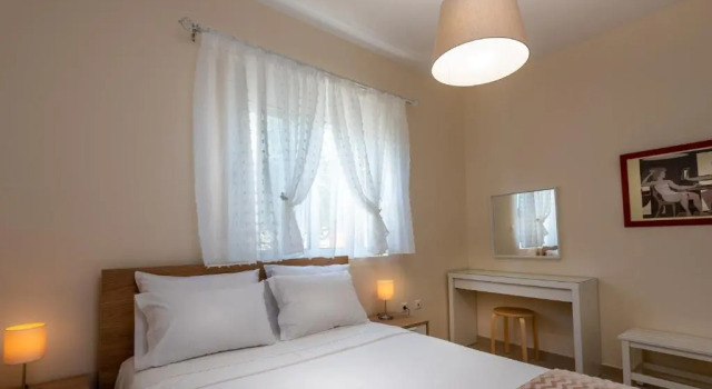 Evgenias Olive House, Prenota Hotel Kalathos Rodi