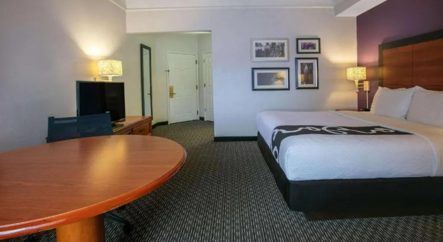 Двухместный номер Deluxe La Quinta by Wyndham Dallas North Central