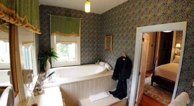 Двухместный люкс Deluxe The Oliver Inn