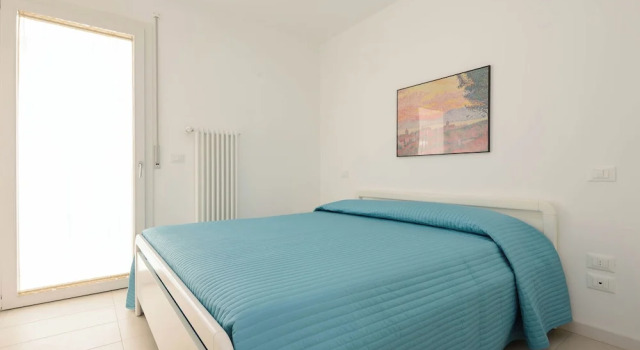 Renovated Flat in Lignano Center, Book Lejlighed Hoteller i Friuli Venezia Giulia med parkering, Parkering