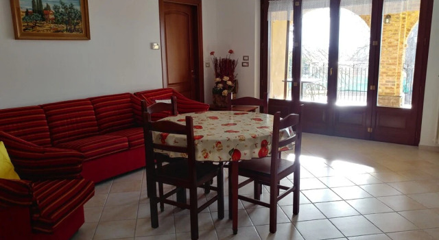 Agriturismo La Cinciallegra, Забронировать Отель Отели Пьемонта с бассейном, Бассейн