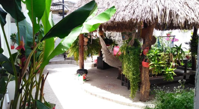 Hostal Solsticio Guajiro, Book Hotel Hotels in Ríohacha with Parking, Parking