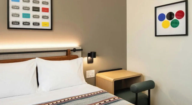 Двухместный номер Standard с видом на город Moxy Atlanta Downtown