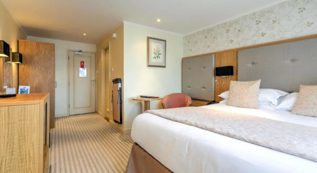 Двухместный номер Standard с балконом Langstone Cliff Hotel