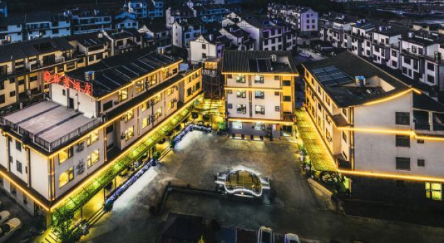 Choose Love Hotel (Pu'er High Speed Railway Station Branch), Buchen Sie Hotel Hotels in Yunnan mit Parkplatz, Parkplätze