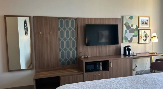 Двухместный номер Premium с видом на горы Holiday Inn Roanoke-Tanglewood-Rt 419&I581 by IHG