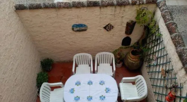 Casa la chimenea de Chinchón, Varaa Huoneisto Hotellit Madridin maakunta pysäköinnillä, Pysäköinti