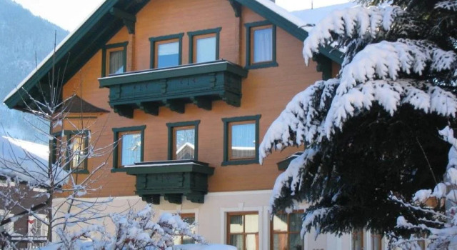 Apartmenthaus Oberlechner, Rezerwuj Apartament Hotele w Salzburg z parkingiem, Parking