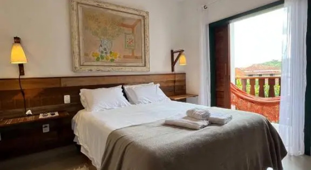 Трёхместный номер Standard с балконом Cama e Café Tiradentes