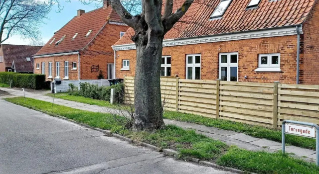 6 Person Holiday Home in Rodby, Rezervovat Hotel Hotely v Lolland s parkováním, Parkování