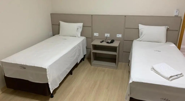 Hotel Arlen, Забронировать Отель Позу-Алегри 