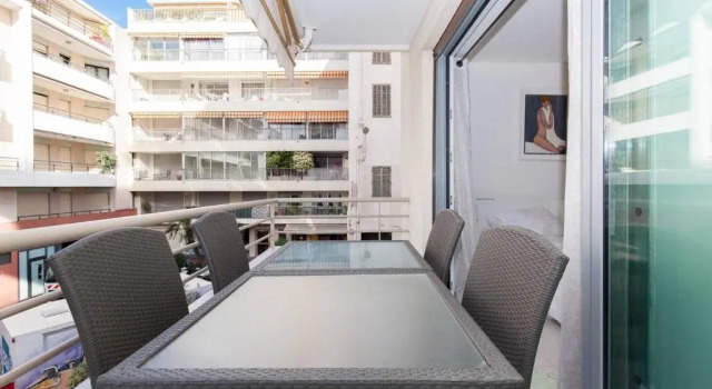 Апартаменты Grand Hotel: New 2 Beds/ 2 Baths
