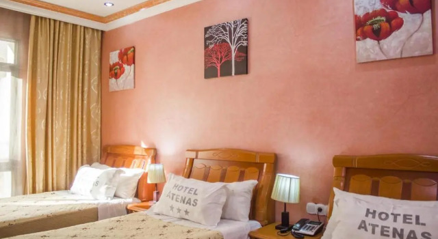 Трёхместный номер Standard Hôtel Atenas